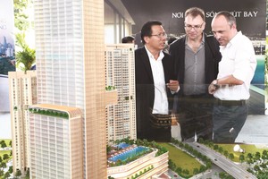 Khối ngoại hào hứng