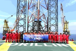 Giàn khoan PV DRILLING II đón nhận thành tích 15 năm liên tục Zero LTI.