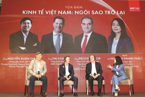 Các chuyên gia nhận định, kinh tế Việt Nam năm 2025 sẽ phục hồi rõ nét, nhiều nhóm ngành có triển vọng tăng trưởng cao.