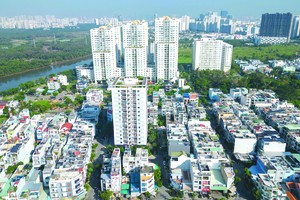 Thị trường bất động sản phía Nam có nhiều chuyển động mới. Ảnh: Lê Toàn.