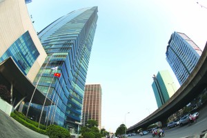 Việc nhiều dự án văn phòng mới gia nhập thị trường dẫn đến những điều chỉnh nhất định về giá thuê và tỷ lệ lấp đầy. Ảnh: Dũng Minh.