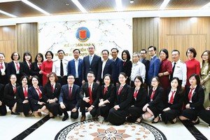 Trường Đào tạo và Bồi dưỡng nghiệp vụ kiểm toán phối hợp với Hiệp hội Kế toán công chứng Anh Quốc tại Việt Nam và Agribank tổ chức khóa bồi dưỡng “Chuẩn mực báo cáo tài chính quốc tế toàn diện và chia sẻ kinh nghiệm của Kiểm toán nhà nước trong lĩnh vực ngân hàng”.