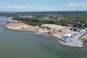 Siêu dự án Vinhomes Green Paradise Cần Giờ đang được triển khai xây dựng. Ảnh: Lê Toàn.