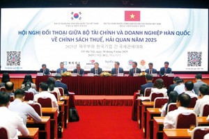 Toàn cảnh Hội nghị đối thoại giữa Bộ Tài chính và doanh nghiệp Hàn Quốc về chính sách thuế, hải quan năm 2025. Ảnh: Đức Minh