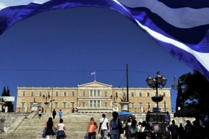 Nga và Trung Quốc ngỏ ý muốn giúp đỡ Hy Lạp