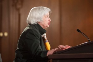 Chủ tịch Cục dự trữ liên bang Mỹ (Fed), bà Janet Yellen trong buổi họp báo đêm qua