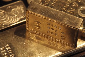 Giá vàng ngày 13/11: Thót tim nhìn giá vàng xuống thấp nhất