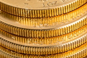 Giá vàng ngày 17/11: Nhanh chóng quay lại đà giảm