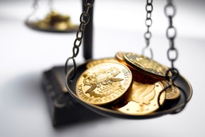 Giá vàng ngày 16/12: Nín lặng trước giờ G