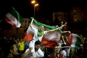 Iran không muốn tự trừng phạt chính mình