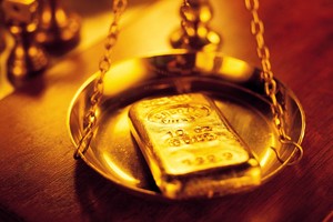 Giá vàng ngày 19/9: Tăng nhẹ trước cuộc họp của Fed