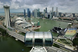 Giá nước tăng, giá bia và sản phẩm tiêu dùng tại Singapore tăng vọt