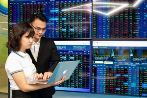 Giao dịch chứng khoán phái sinh giảm trong tháng 5