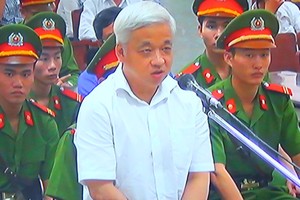 Tổng hợp phiên Tòa buổi sáng ngày đầu xét xử vụ án bầu Kiên