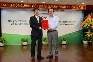 Ông Nghiêm Xuân Thành (trái) sẽ làm Chủ tịch HĐQT Vietcombank trong nhiệm kỳ 5 năm tới.