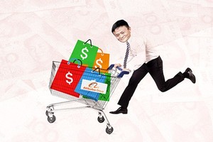 Tỷ phú Jack Ma vào cơn say mua sắm