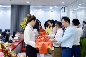 VPS khai trương phòng giao dịch mới tại TP.HCM