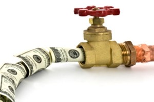 Nhà đầu tư nước ngoài ồ ạt rút tiền phiên 4/3