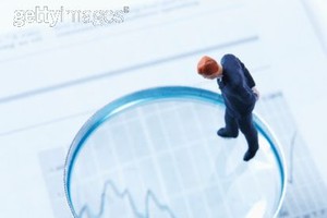 Cổ phiếu cần quan tâm ngày 17/11