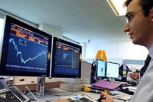 Khối ngoại gom cổ phiếu ngân hàng trong phiên 14/4