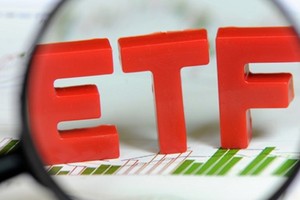 Khối ngoại mua mạnh SSI, HHS, bán mạnh DPM, VCB, BVH trong phiên cuối tuần