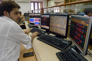 Khối ngoại bán ròng hàng trăm tỷ đồng trong phiên 6/6