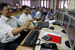 Khối ngoại mua ròng hơn 260 tỷ đồng trong tuần giáp Tết