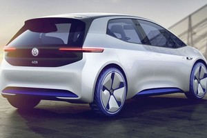 Volkswagen coi Tesla là đối thủ số một trong tương lai