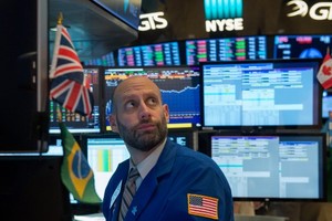 Khối ngoại gom mạnh cổ phiếu mới VPI, tiếp tục mua ròng hàng trăm tỷ đồng trong phiên 29/11