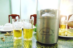 Cổ phiếu chưa kịp chào sàn, Bia Hà Nội - Nam Định đã bị xử phạt