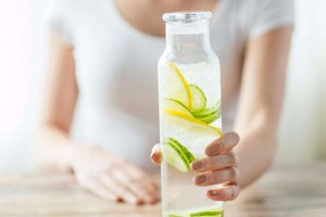 Thời điểm nào tốt nhất để uống nước chanh?