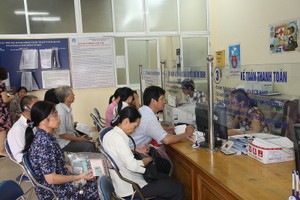 Cán bộ bảo hiểm xã hội đổi mới tác phong, lề lối làm việc phục vụ nhân dân