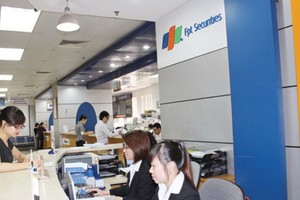 Cổ phiếu cần quan tâm ngày 18/10