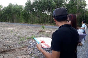 Dự án nằm sâu trong rừng cao su nhưng vẫn được quảng cáo là tọa lạc ở trung tâm