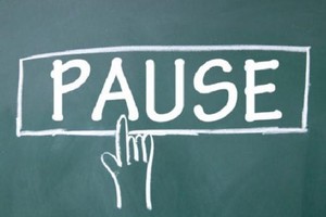 8 cổ phiếu giao dịch trên UPCoM bị tạm dừng giao dịch