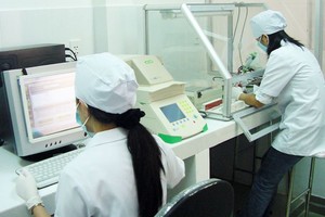 Y tế Việt Mỹ (AMV): Chủ tịch quyết tâm mua thêm 3 triệu cổ phiếu