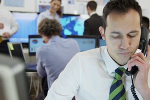 Khối ngoại tập trung bán cổ phiếu ngân hàng trong phiên đầu tiên của năm 2020