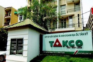 Địa ốc Tân Kỷ (TKC): Các Ủy viên HĐQT và người nhà đua nhau thoái vốn