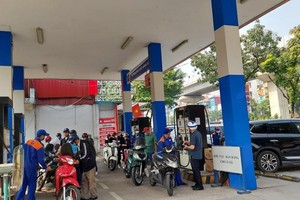 Giá xăng dầu tiếp tục tăng, cao nhất 26.834 đồng/lít