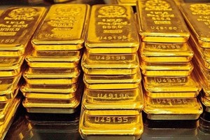Giá vàng hôm nay ngày 14/5: Vàng tiếp tục bị bán tháo