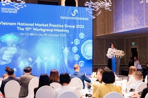 Bà Michele Wee, Tổng giám đốc Ngân hàng Standard Chartered Việt Nam phát biểu tại sự kiện.