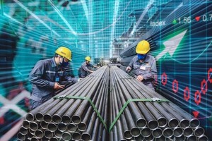 Dòng tiền mạnh mẽ trở lại thị trường, ngành thép triển vọng vẫn khả quan