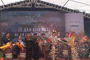 99 căn nhà thấp tầng tại dự án Lexington – Ao Sào vừa được chủ đàu tư bàn giao cho khách hàng.