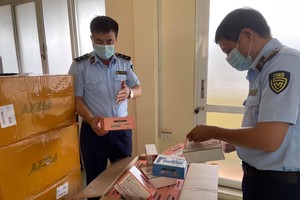 Phát hiện hàng ngàn sản phẩm thuốc lá điện tử nhập lậu tại Hà Nội