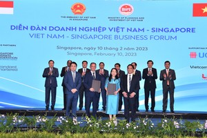 Sự kiện diễn ra trang trọng với sự chứng kiến của Thủ tướng Phạm Minh Chính và các quan chức Chính phủ hai nước.