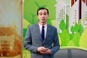 Ông Võ Minh Lực, Giám đốc Điều hành BYD Việt Nam chia sẻ. Ảnh Chí Cường.