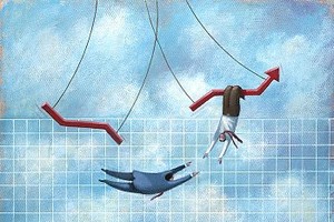 Thị trường tài chính 24h: Nội ngoại nhìn nhau