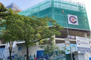 Dự án Endless Skyline Westlake đang "thách thức" khả năng xuống tiền của người có nhu cầu ở thực với mức giá chào bán mới dự kiến lên tới gần 90 triệu đồng/m2