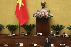 Bộ trưởng Bộ Thông tin và Truyền thông Trương Minh Tuấn trả lời chất vấn tại Quốc hội