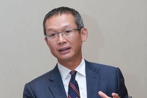 Có thể còn hơi sớm để nói về 5G, nhưng không muộn để bắt đầu có định hướng chính sách